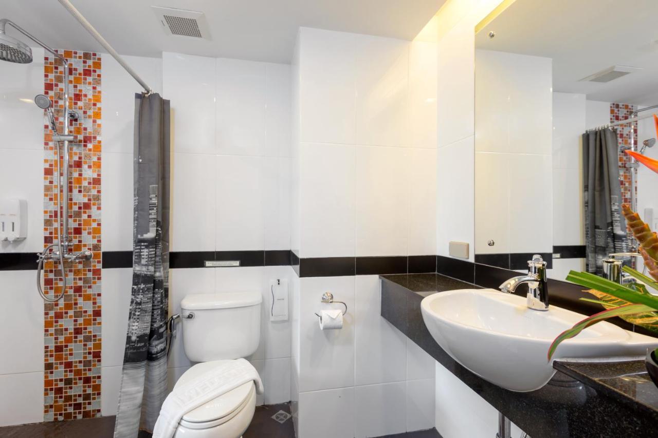 Lub Sbuy House Hotel - Sha Phuket Esterno foto