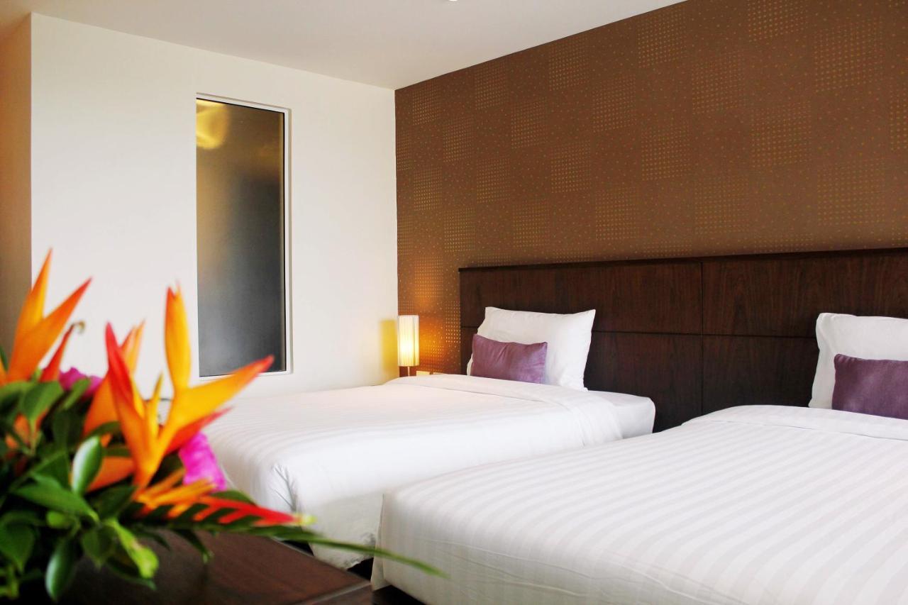 Lub Sbuy House Hotel - Sha Phuket Esterno foto
