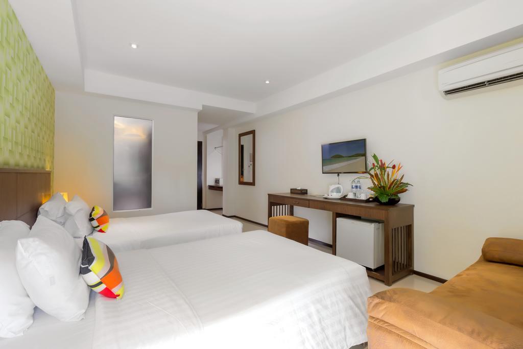 Lub Sbuy House Hotel - Sha Phuket Esterno foto