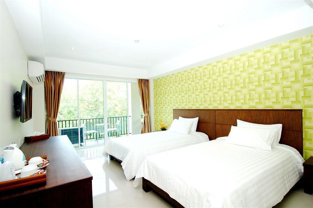 Lub Sbuy House Hotel - Sha Phuket Esterno foto