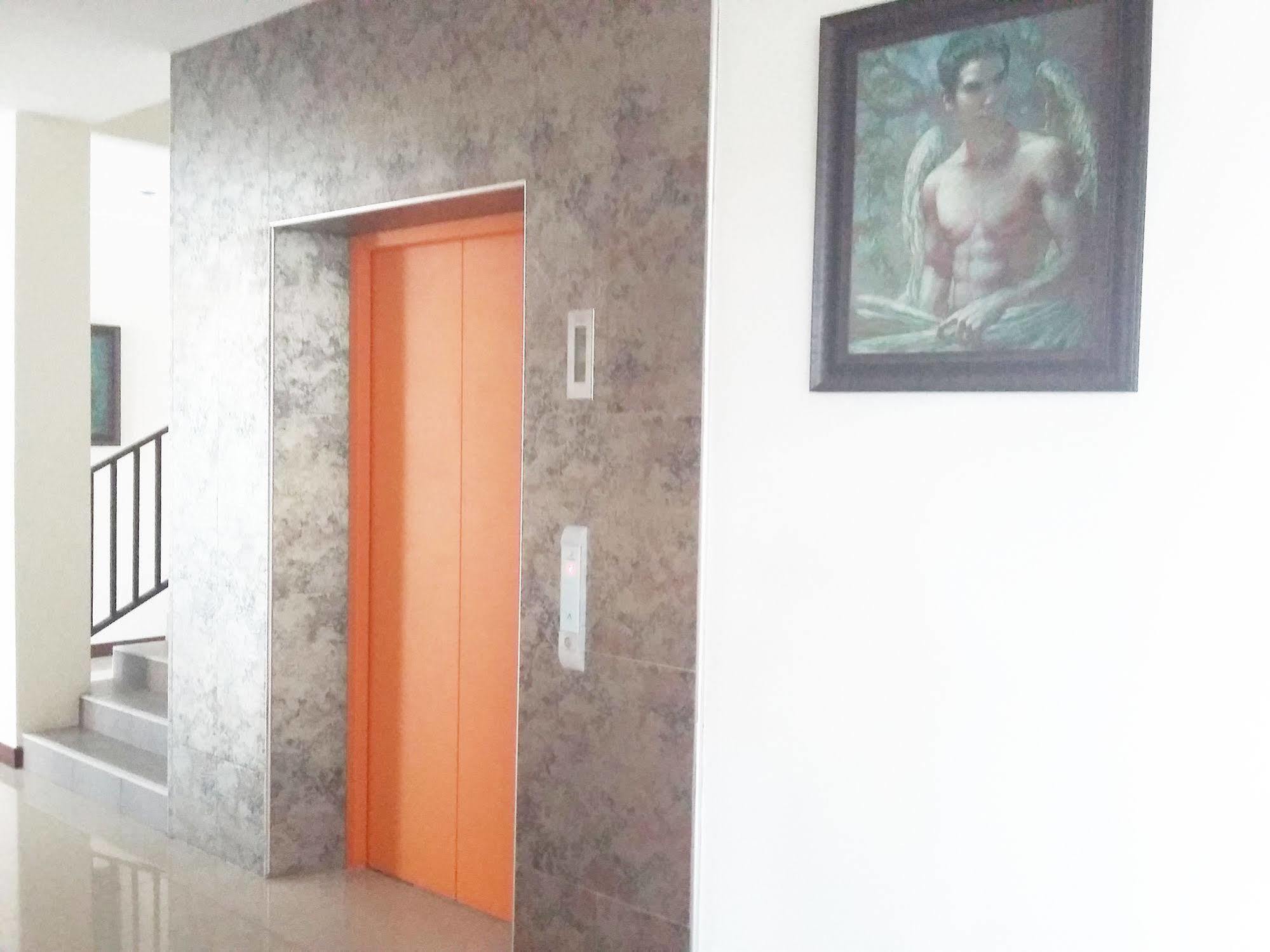 Lub Sbuy House Hotel - Sha Phuket Esterno foto