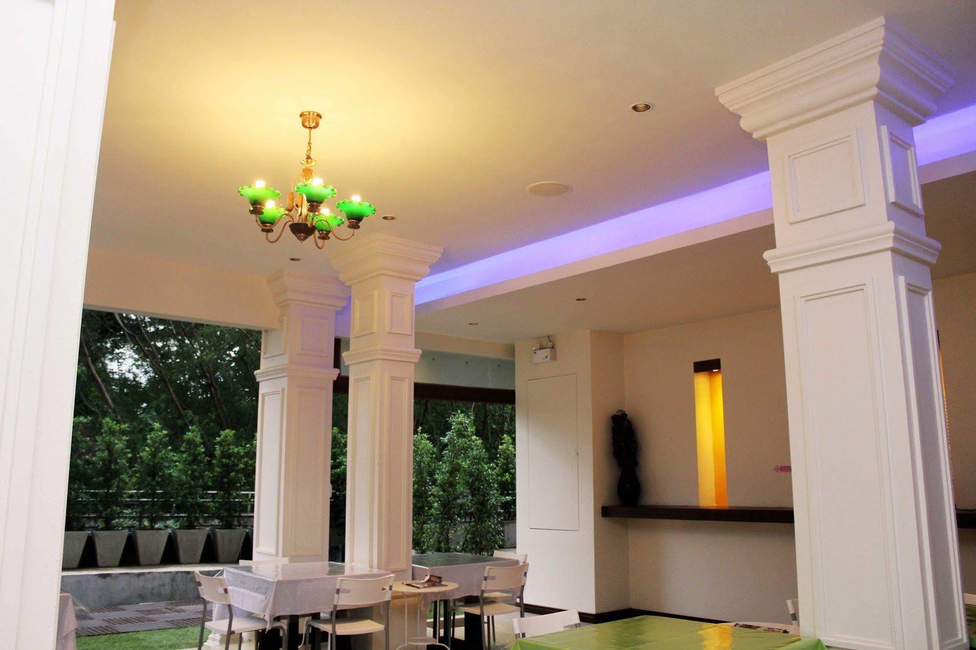 Lub Sbuy House Hotel - Sha Phuket Esterno foto
